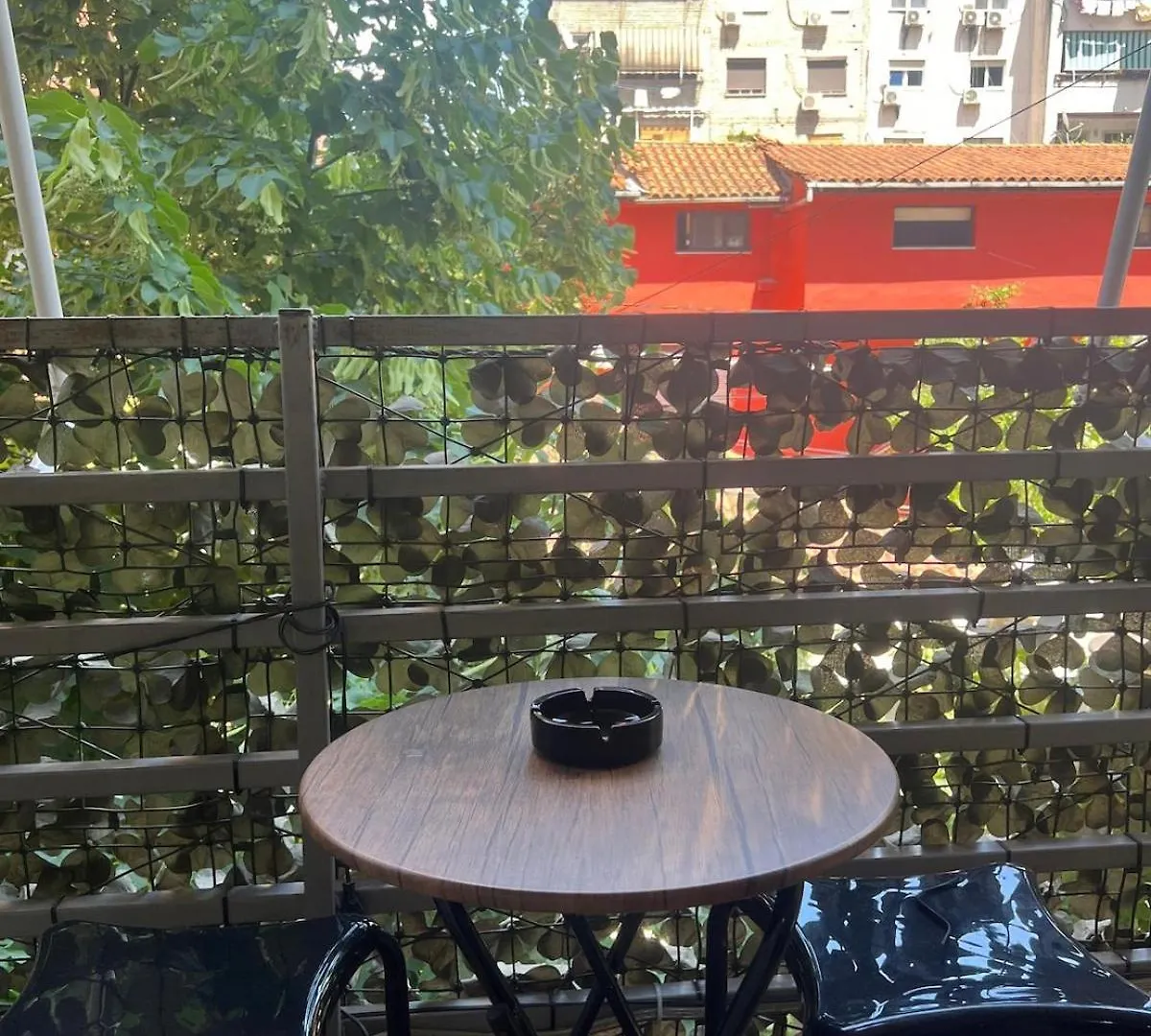 Duplex Cane Apartment Τίρανα